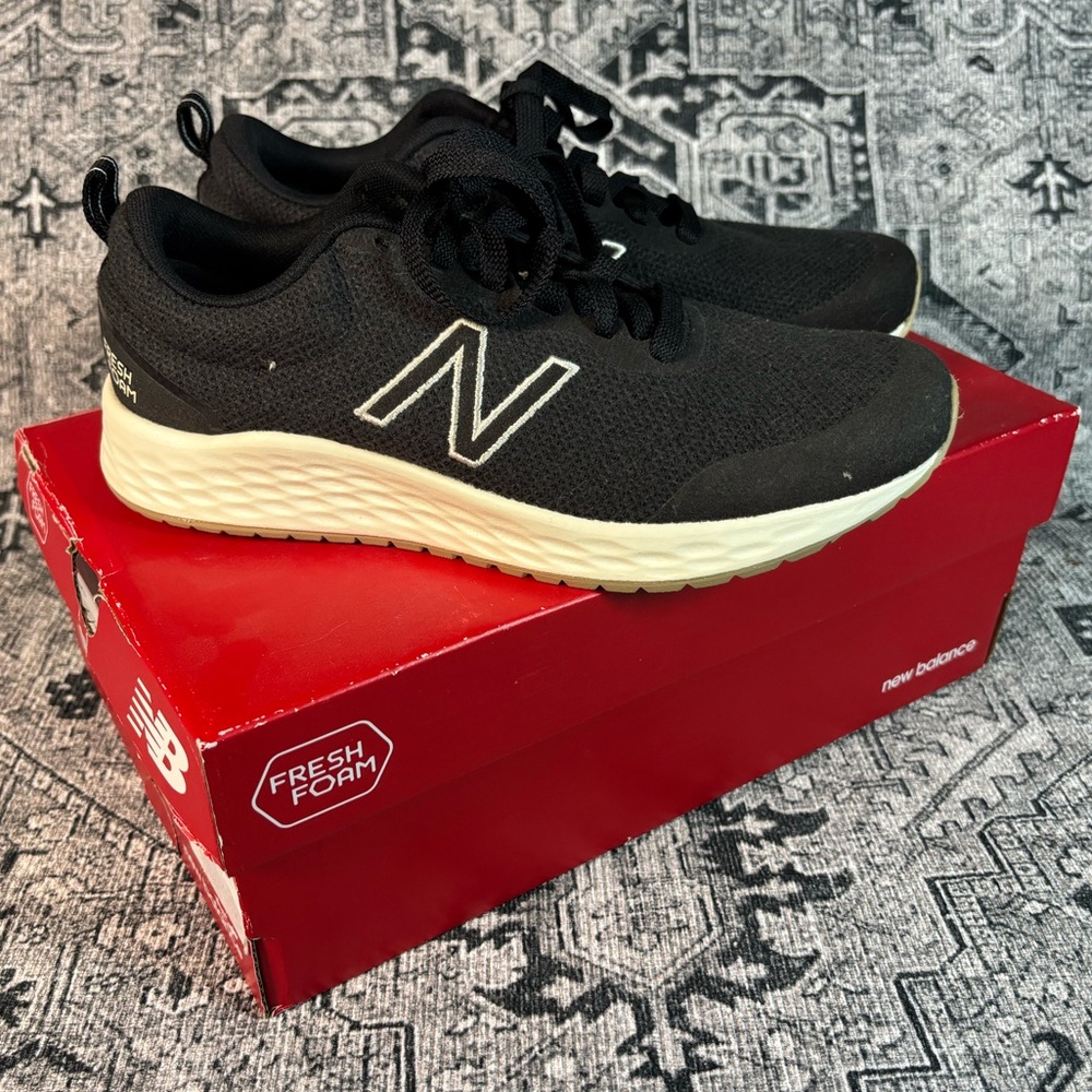 NWT New Balance Fresh Foam WARISMK3 Women’s‎ Size 6 B (Medium Width)
